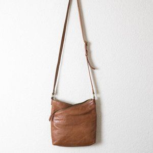 Lucky Brand Crossbody Bag Purse Beige Leather Beige Snap Zipper Western Boho